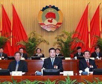 賈慶林主持政協(xié)十一屆常委會(huì)十三次會(huì)議