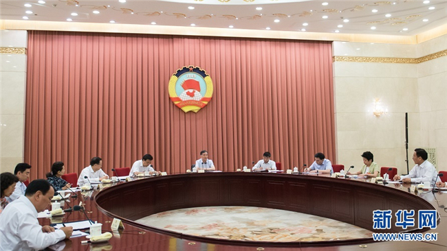汪洋：用理論學(xué)習(xí)加強(qiáng)思想武裝 促進(jìn)人民政協(xié)工作質(zhì)量提升