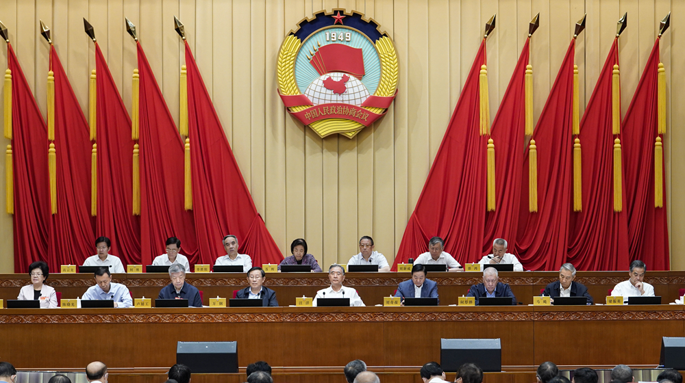 全國政協(xié)十三屆常委會第二十三次會議舉行全體會議 圍繞“堅持實施就業(yè)優(yōu)先政策”進行大會發(fā)言 汪洋出席